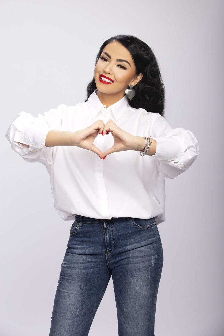 Kanal D, lider de audientă cu reality show-ul “Casa Iubirii” Stația a acumulat o cotă de piață de peste 20%, in randul publicului Comercial Kanal D, lider de audientă cu reality show-ul “Casa Iubirii” Stația a acumulat o cotă de piață de peste 20%, in randul publicului Comercial