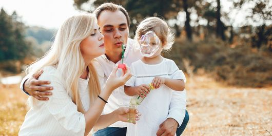 Horoscop 17 mai 2025. O zodie se împacă cu persoana iubită