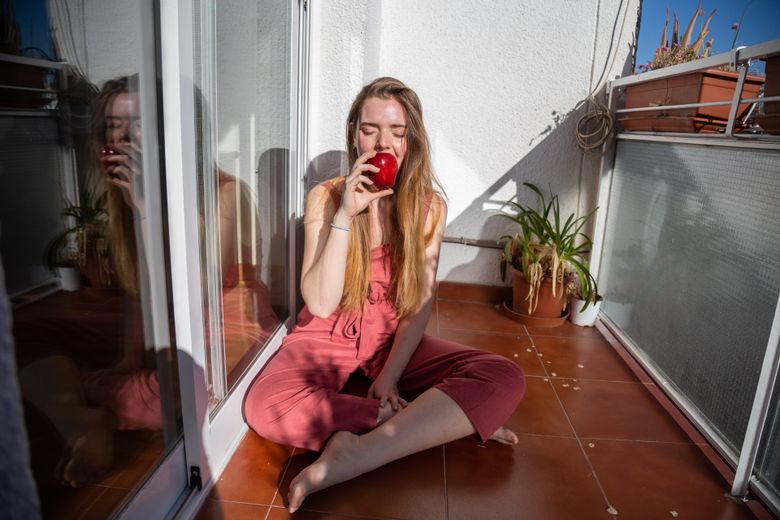 Cum să-ți redecorezi balconul pentru vară și să-l transformi într-un spațiu de relaxare