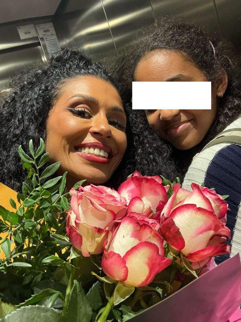 Majda Aboulumosha și fiica ei