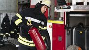 O femeie și-a dat foc în plină stradă
