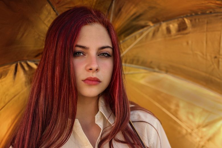 Hidratare, haine ușoare și evitarea soarelui: Ghidul complet pentru zilele caniculare