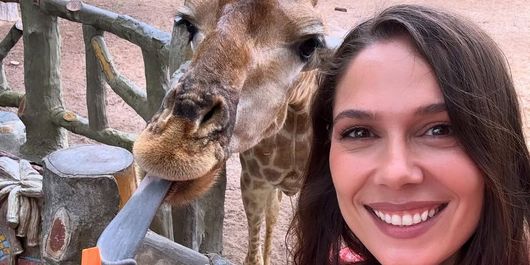 Cine este Irina Fodor: „Mi-am dorit mult să o iau pe drumul ăsta. Ai mei m-au încurajat să dau la Facultatea de Litere”.