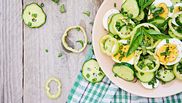 Ce se pune în salata de vară