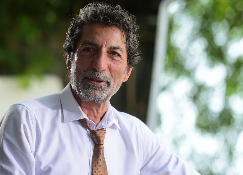 Mustafa Uğurlu, “Omul Negru” din serialul „Minciuni de familie”, de la Kanal D. “În ziua de astăzi oamenii caută relații care se consumă rapid…” Mustafa Uğurlu, “Omul Negru” din serialul „Minciuni de familie”, de la Kanal D. “În ziua de astăzi oamenii caută relații care se consumă rapid…”
