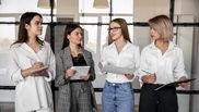 7 lucruri care te fac neatractivă fără să știi. Iată ce să nu mai faci!