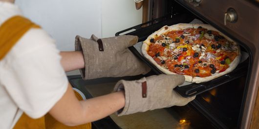 Ce greșeală faci atunci când prepari pizza acasă! Care este secretul pentru a ieși ca cea de la pizzerie