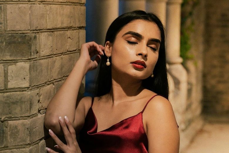 Rochia tip furou revine: Iată de ce este cea mai cool alegere vestimentară a verii 2025!