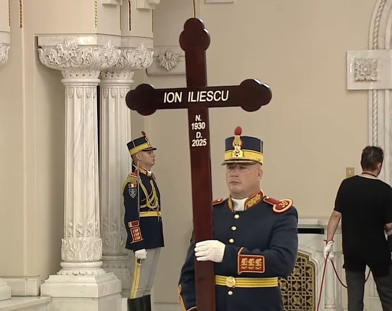 Crucea lui Ion Iliescu