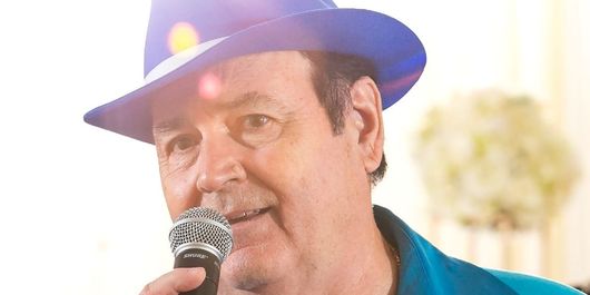 Cine este Nelu Vlad, solistul trupei Azur: „Din momentul ăla, eu nu am știut dacă mai scap sau nu.”