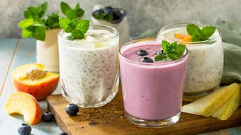 Cum faci cele mai bune smoothie-uri în această vară. 8 rețete delicioase pe care să le încerci și tu