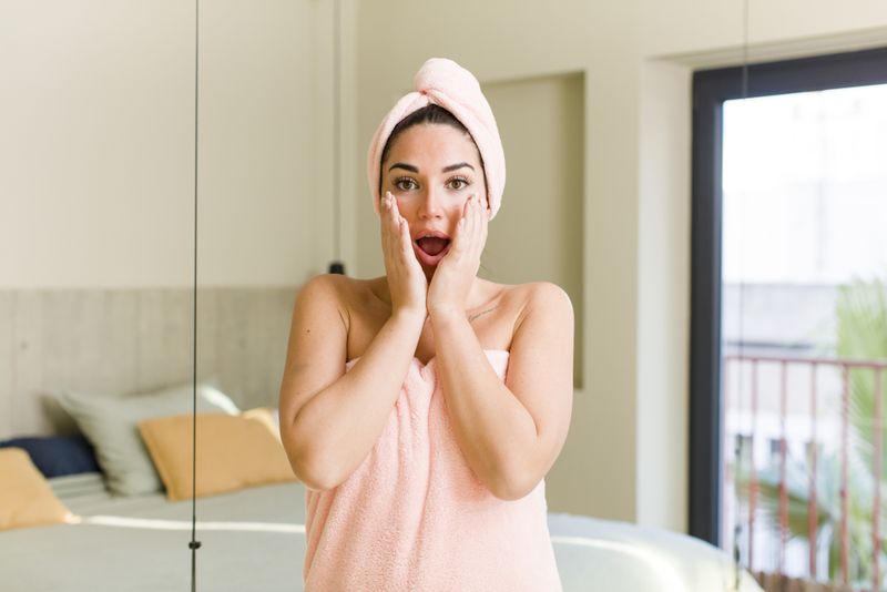 De c&acirc;te ori este bine să &icirc;ți speli fața