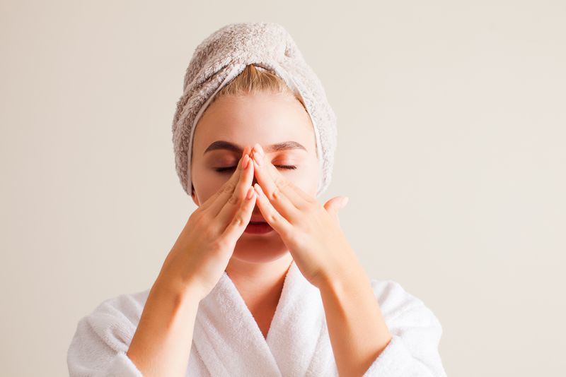 De c&acirc;te ori este bine să &icirc;ți speli fața