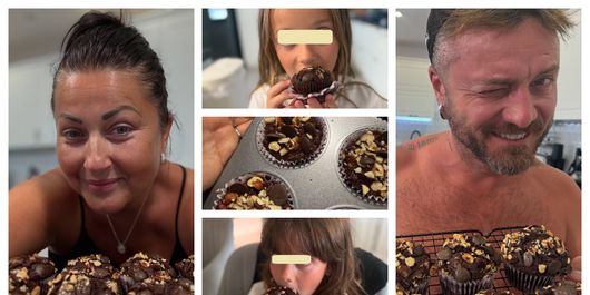 Gabriela Cristea a pregătit brioșe cu cremă de alune la interior și fulgi de ciocolată deasupra! Curcubeu pe cerul gurii: 