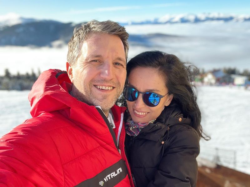 Olivia Steer și Andi Moisescu