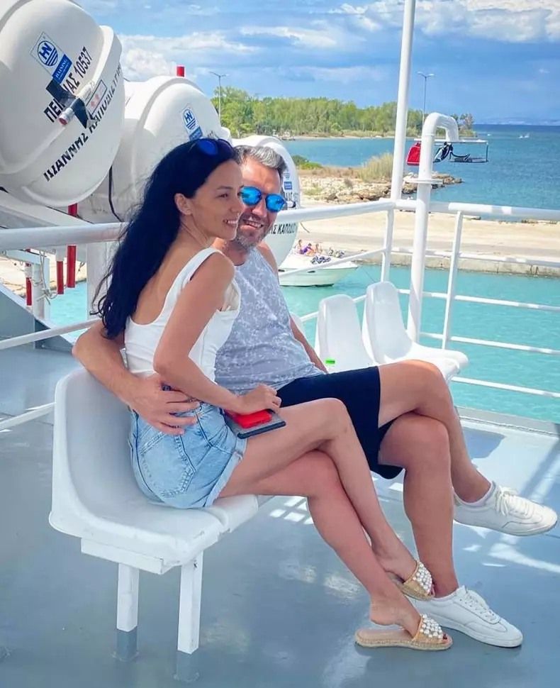 Andi Moisescu și Olivia Steer