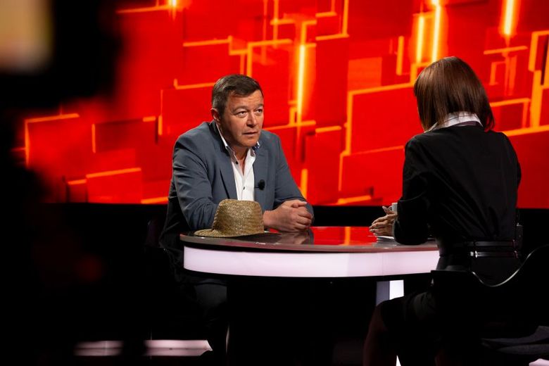 Sandu Pop, alias văru’ Săndel este invitatul ediției de duminică al emisiunii “40 de întrebări cu Denise Rifai” Sandu Pop, alias văru’ Săndel este invitatul ediției de duminică al emisiunii “40 de întrebări cu Denise Rifai”