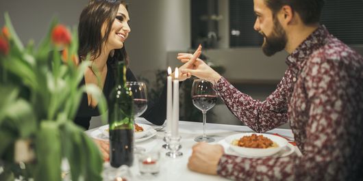 Horoscop 19 septembrie 2025. O zodie primește o veste neplăcută din partea persoanei iubite