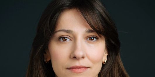 Momentul în care Dana Rogoz s-a simțit rușinată în fața lui Ion Iliescu și ce fotografii și-ar dori să dispară de pe internet: „Eu nici nu știam foarte bine cine este președintele și cum arată.”