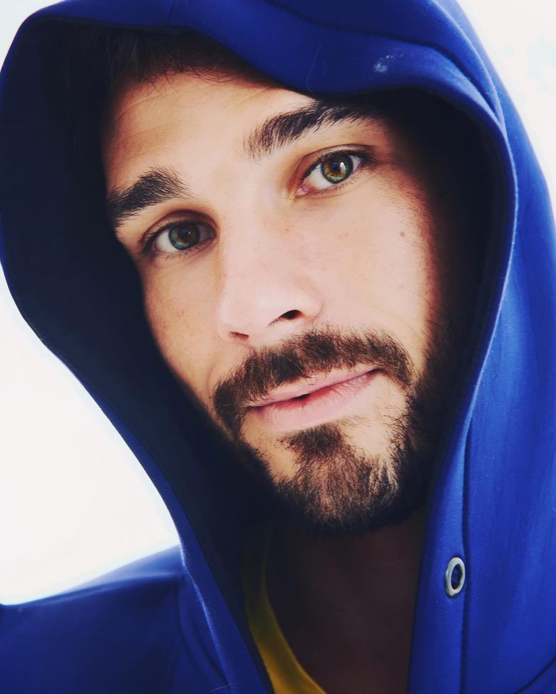 Cum a arătat copilăria lui Anghel Damian? Regizorul a vorbit despre divorțul părinților săi: „Ăla a fost momentul în care am înțeles.”