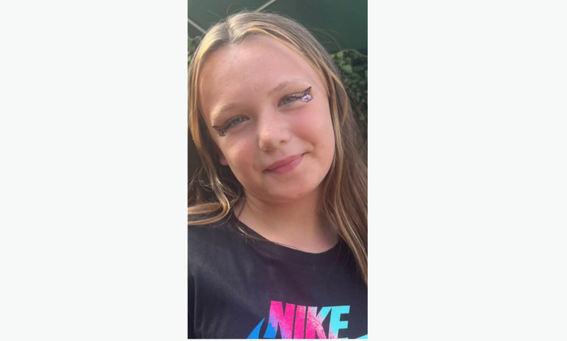 Fetiță ucisă de o creangă de copac