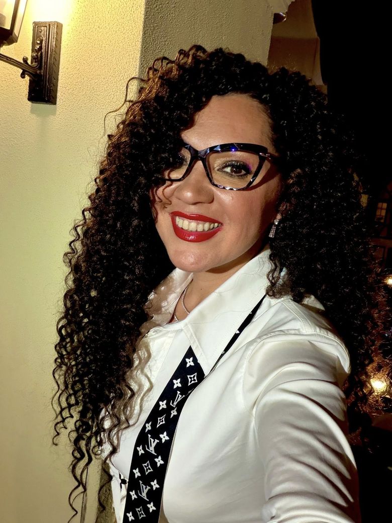 Ce le-a sfătuit pe femeile de pretutindeni? artista minodora