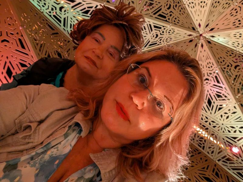 Saveta Bogdan și fiica sa