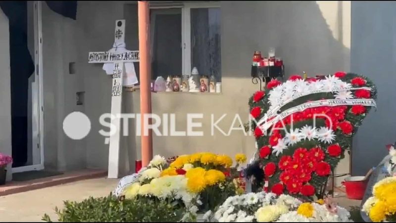 &Icirc;nmorm&acirc;ntare Mirela