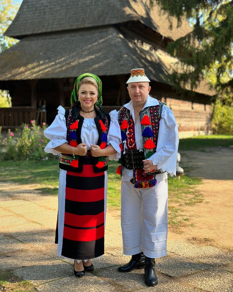 Cornelia și Lupu Rednic