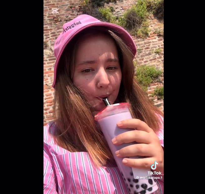 retelele de socializare