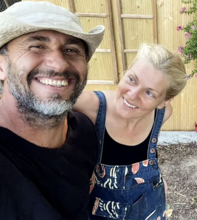 familia lui dragos bucur