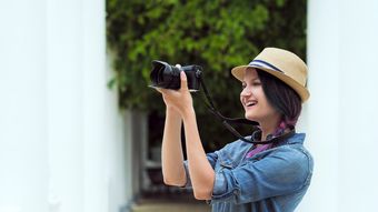 (P) Cum să transformi fotografiile simple în capodopere cu obiective mirrorless?  