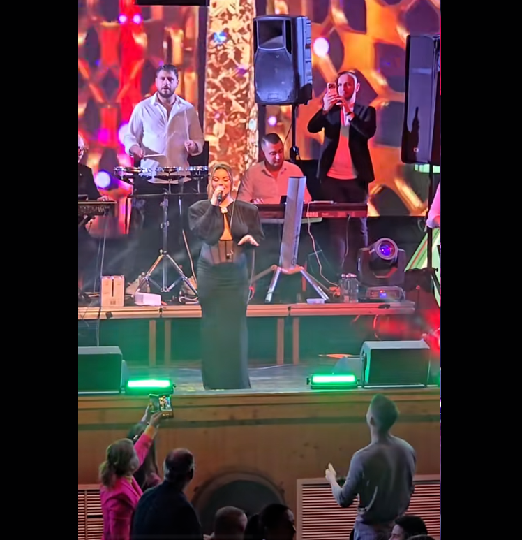 Carmen de la Săcliua