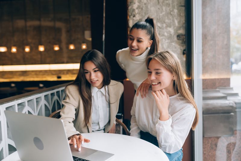 Horoscop 24 noiembrie 2025.