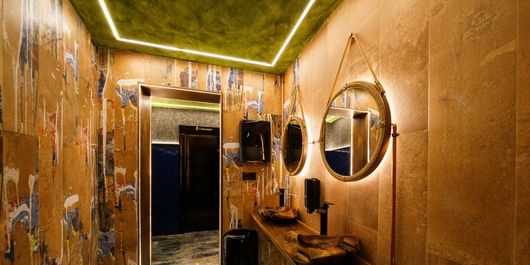 (P) Săpun lichid antibacterian vs. săpun spumă: avantaje și recomandări pentru HoReCa