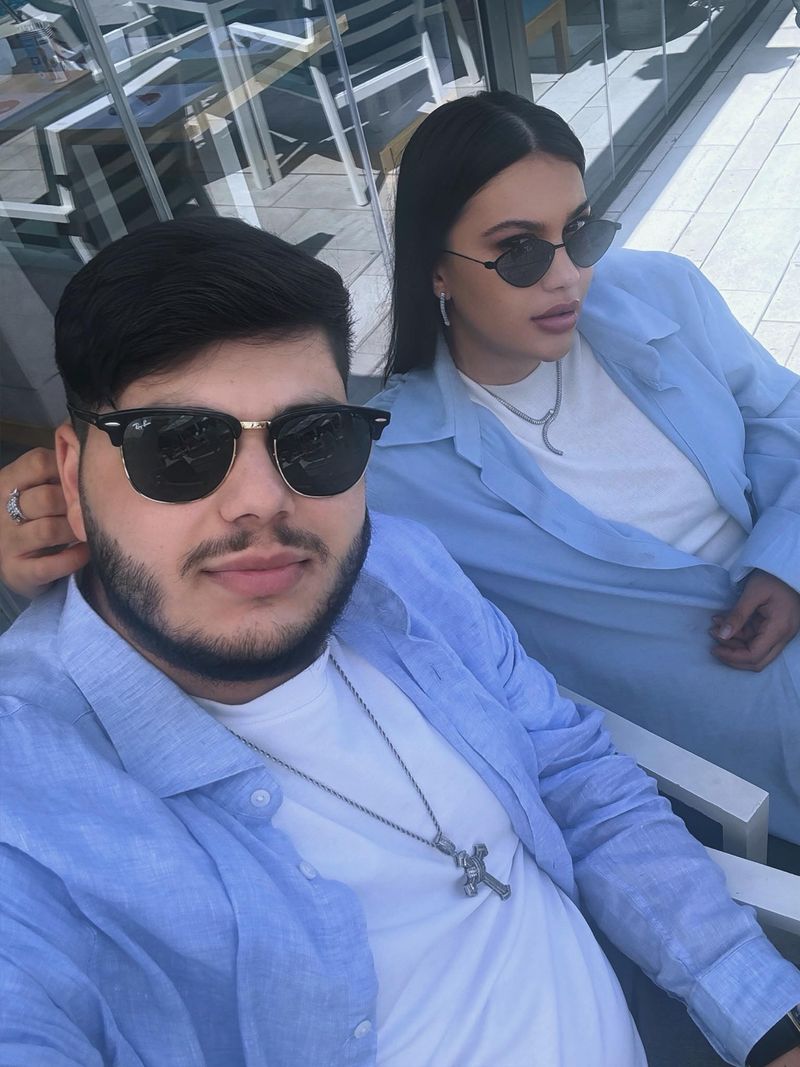 Betty Salam și Roberto Tudor