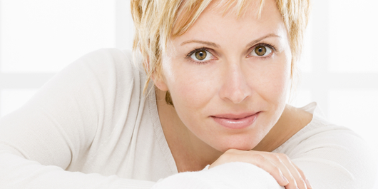 (P) 7 Metode moderne de estompare a cearcănelor și revitalizare a privirii