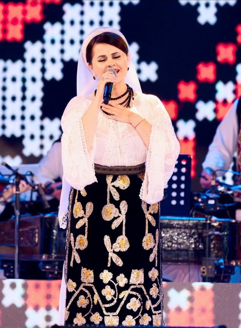 interpreta de muzica populara