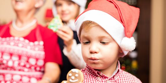 10 idei de deserturi pe care să le prepari celor mici, de Moș Nicolae! Cu siguranță trebuie să încerci rețeta de cake pops