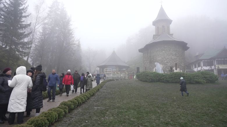 Duminică, de la ora 14:30, la ”Asta-i România!”,  Arsenie Boca - un om, un sfânt, un fenomen   
