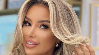 VIDEO Roxana Vașniuc, confesiuni cu lacrimi în ochi. Care au fost cele mai grele momente din viața ei și ce spune despre părinții săi:  “Tot timpul m-am gândit la asta.”