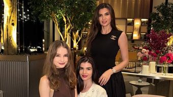 Cum arată bradul spectaculos împodobit de Monica Gabor și fiica ei, Irina Columbeanu. Cele două se pregătesc de sărbători