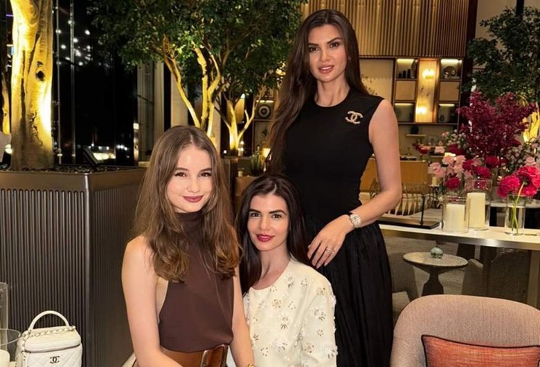 Irina, Monica și Ramona