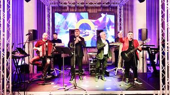 Trupa Pindu, clipe de coșmar, în timp ce se îndreptau spre un concert. Aceasta a fost implicată într-un accident grav