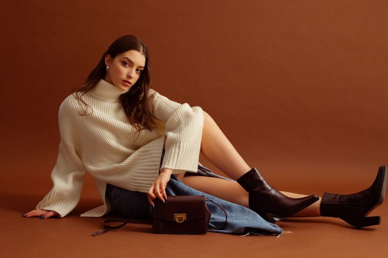 (P) Cum să alegi cizme de damă în funcție de culori? 7 recomandări