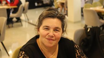 Mama Geta este din nou pusă pe treabă, înainte de sărbătorile de iarnă! Ce vinde, de această dată, și care este prețul stabilit de mama fraților Sterp: 