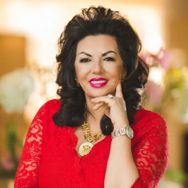 Carmen Harra