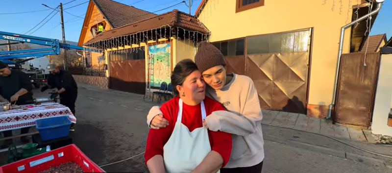 Mama Geta și Ileana Sterp