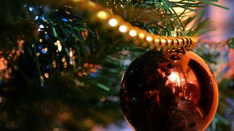 Promisiuni către tine, nu liste imposibile – cum să începi anul cu blândețe