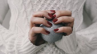 Anul nou, aceeași tu, dar mai atentă la tine – promisiuni care chiar contează